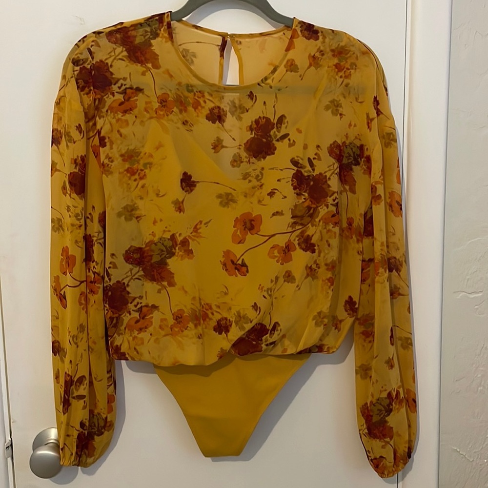 Aritzia Wilfred Orange Talmont Bodysuit